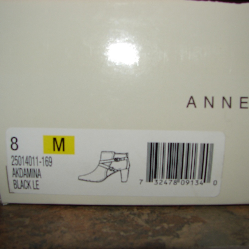 Anne Klein Women's Damina Black Bootie - Picture 3 of 4